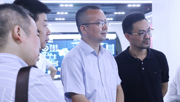 杭州市科技局局长赵喜凯一行莅临茄子视频懂你的更多考察调研2 杭州市科技局局长赵喜凯一行莅临茄子视频懂你的更多考察调研2