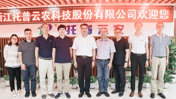 桐乡市副市长徐刚曾在茄子视频懂你的更多考察调研 桐乡市副市长徐刚曾在茄子视频懂你的更多考察调研